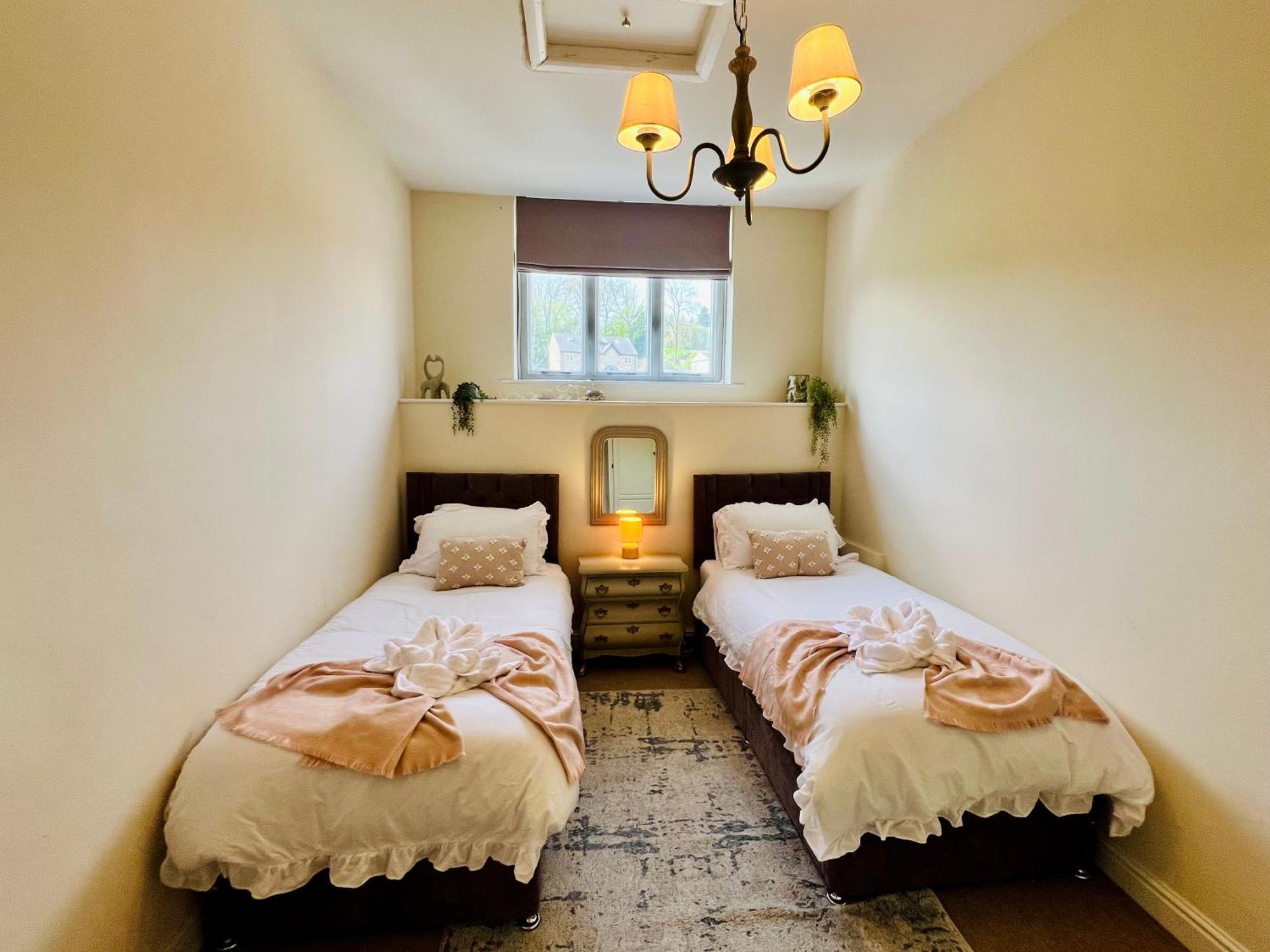 Top Floor Double En-Suite Br Apartment Central Matlock Matlock  Bagian luar foto